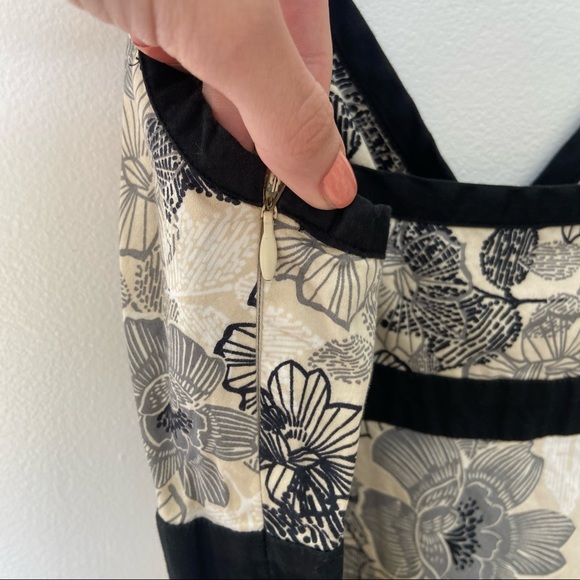 New York & Company Floral Summer Dress - Picture 4 of 5